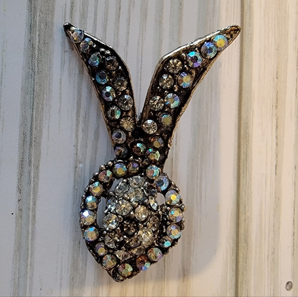 J9 Vintage Rhinestone Brooch - Picture 1 of 2